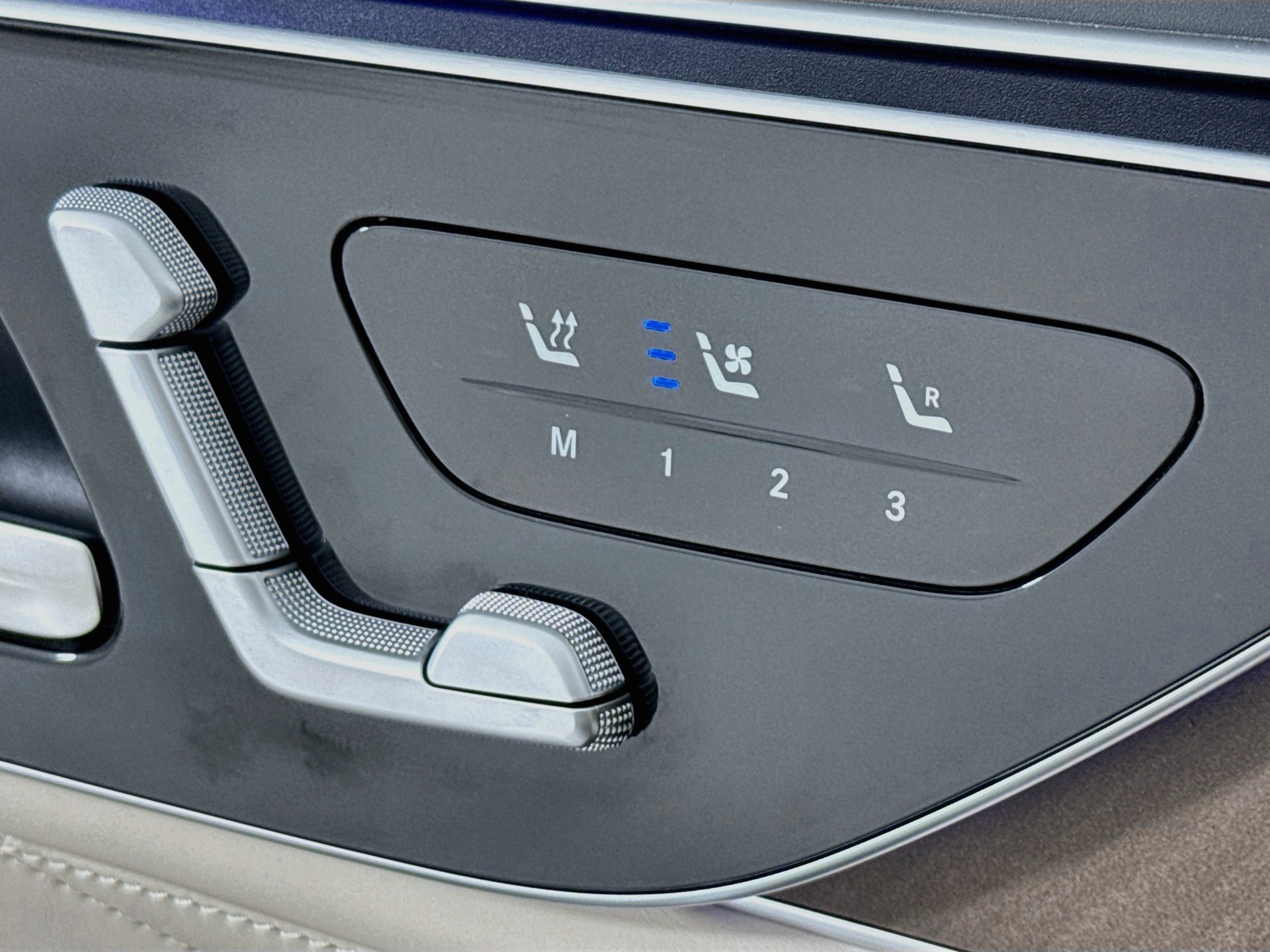 New 2027 Mercedes-Benz S 580 4MATIC Sedan image 21