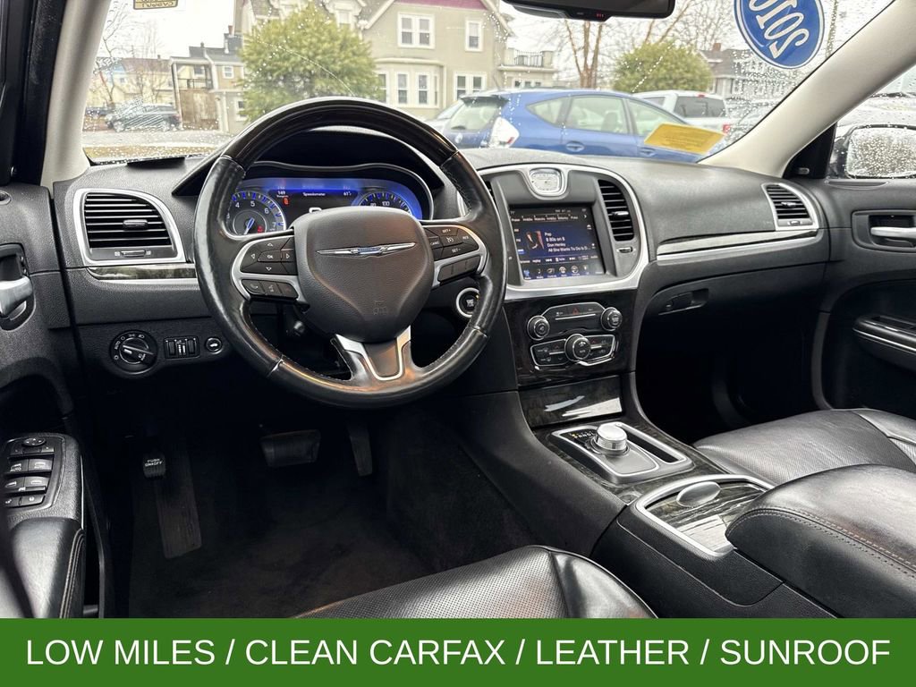 Used 2016 Chrysler 300 C image 14