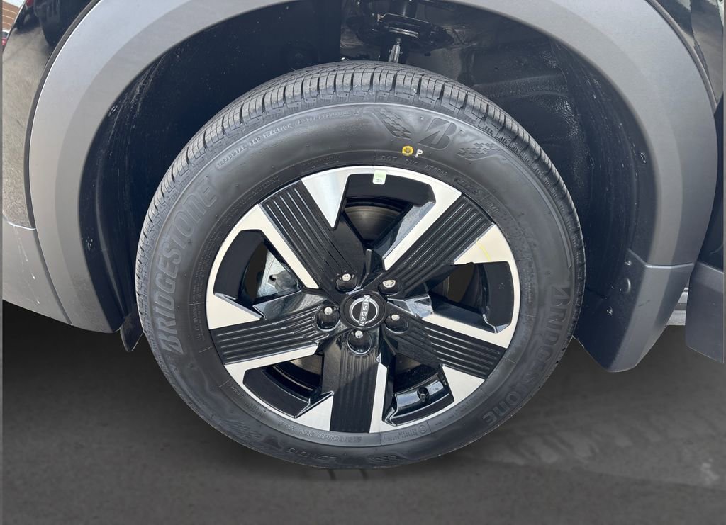 New 2026 Nissan Kicks SV w/ Cold Weather Package image 11