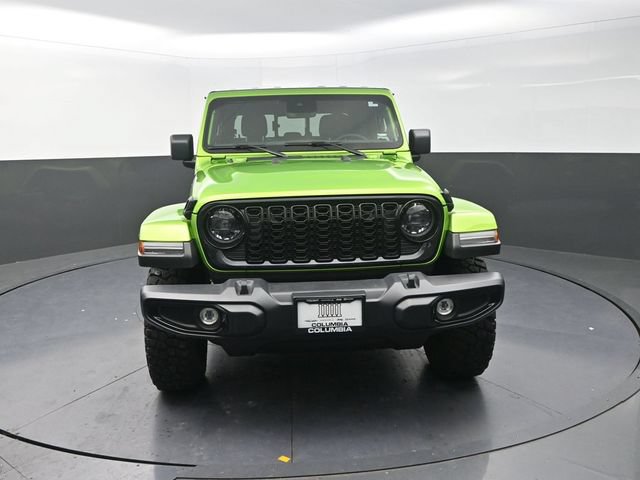 Used 2025 Jeep Gladiator Sport AWD/4WD image 5