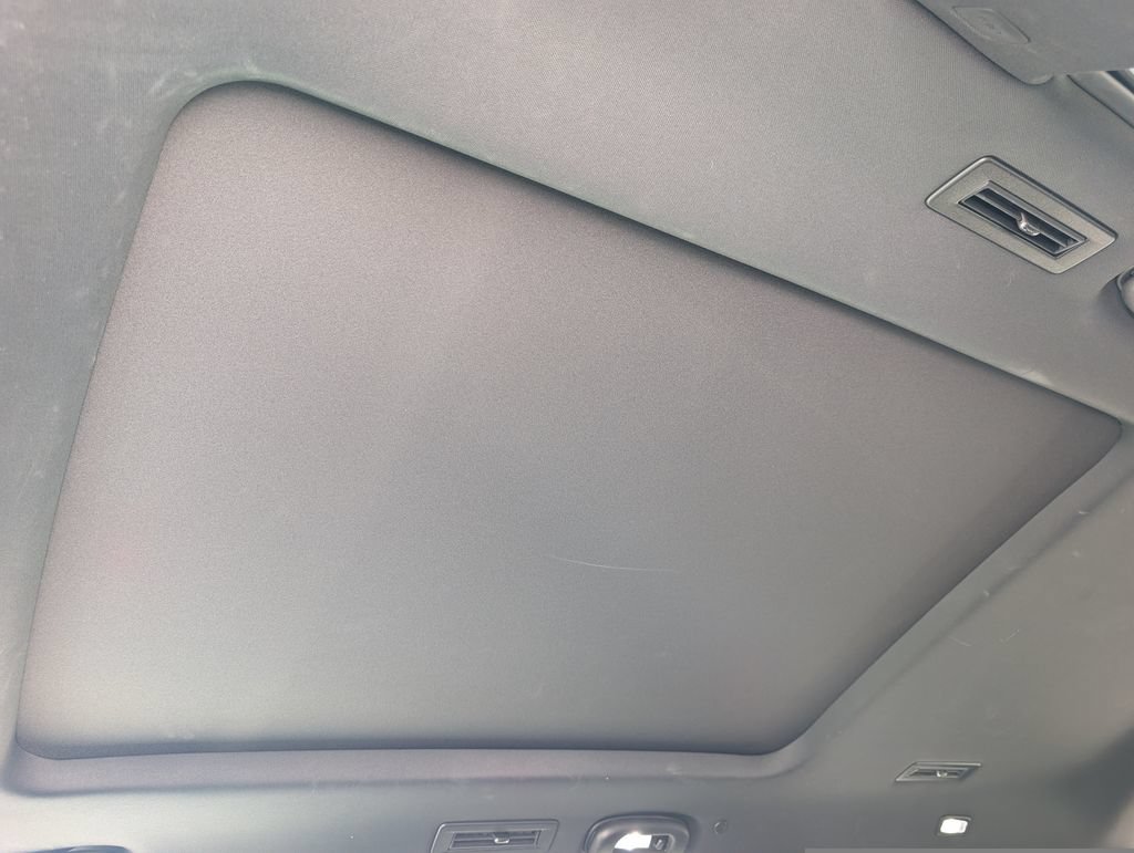 Used 2020 Cadillac XT6 Premium Luxury AWD/4WD image 15