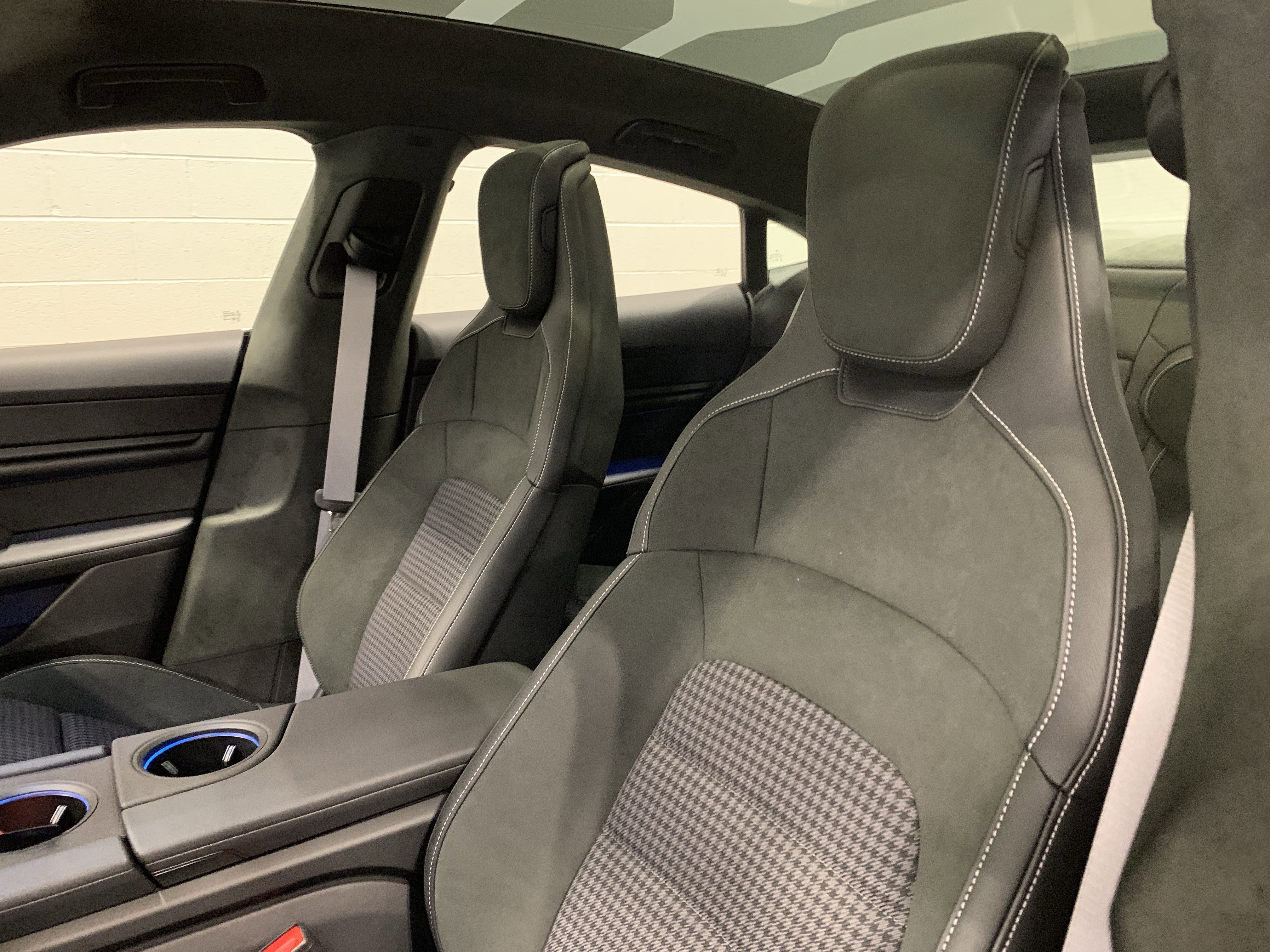 New 2026 Porsche Taycan GTS AWD/4WD image 5
