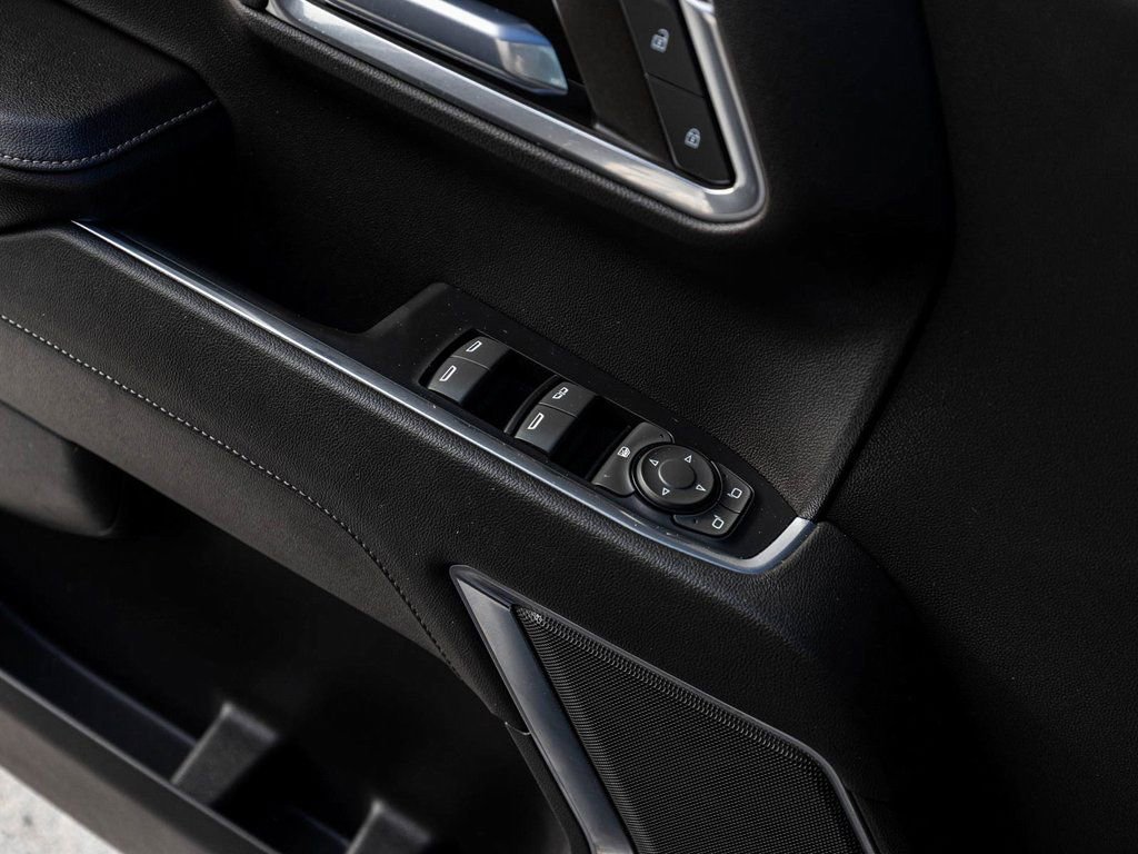 Used 2022 GMC Sierra 1500 Elevation image 12