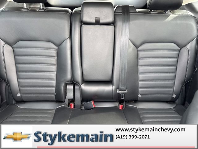 Used 2017 Ford Edge SEL w/ Equipment Group 201A image 48