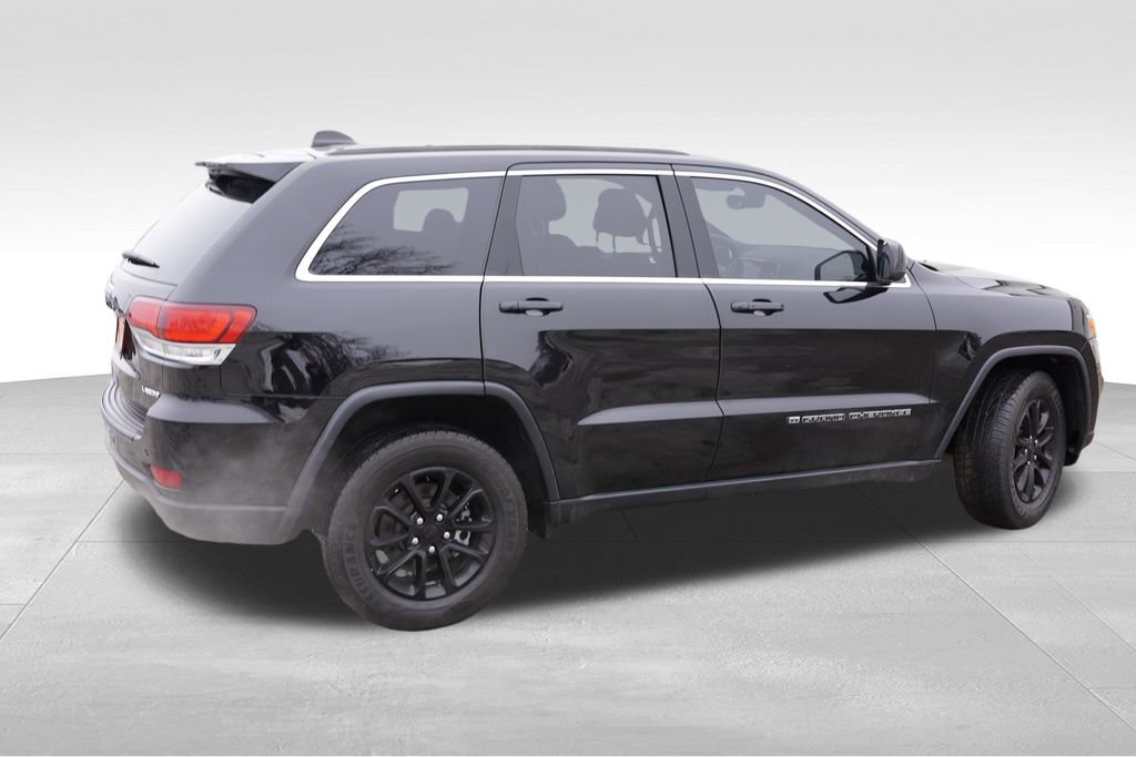 Certified 2022 Jeep Grand Cherokee Laredo X image 5