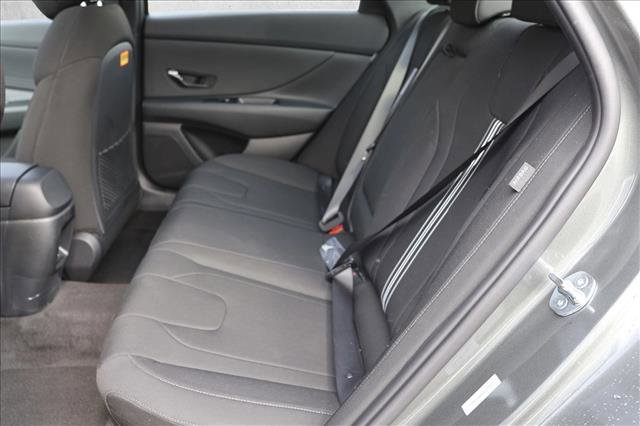 New 2026 Hyundai Elantra SEL Sport Premium image 23