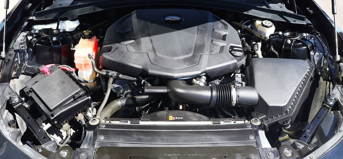 Used 2018 Chevrolet Camaro LT w/ Redline Edition RWD image 49