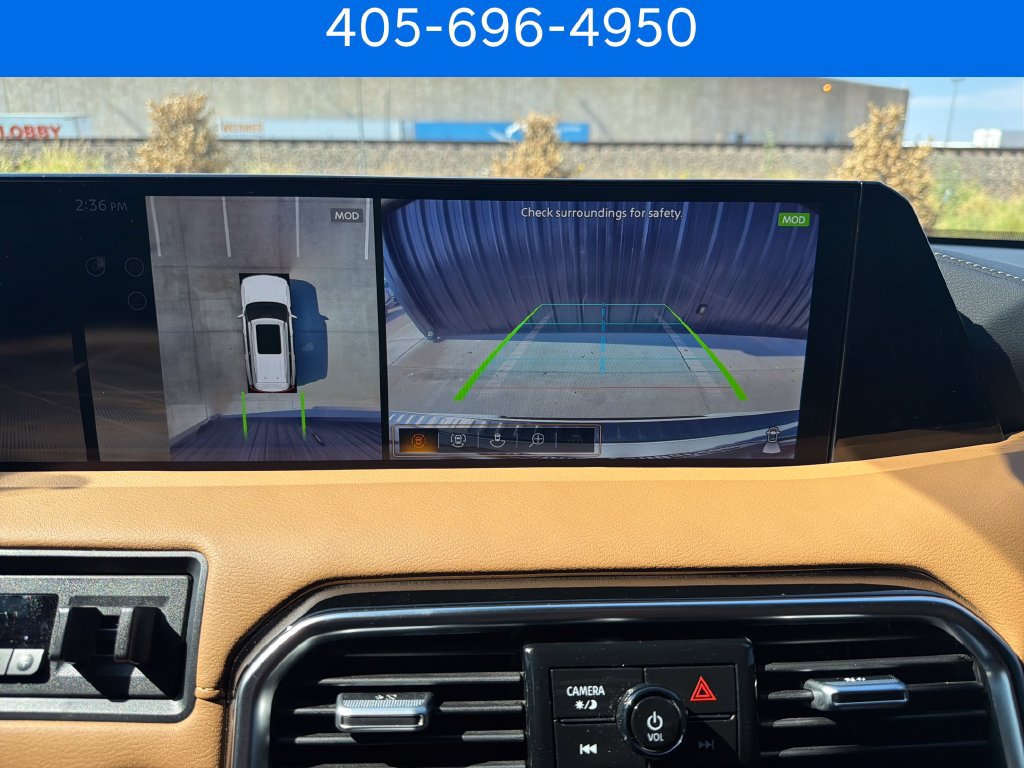Used 2025 Nissan Armada Platinum Reserve AWD/4WD image 32