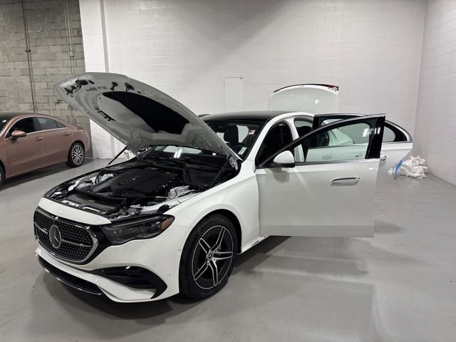 New 2025 Mercedes-Benz E 350 4MATIC Sedan image 24