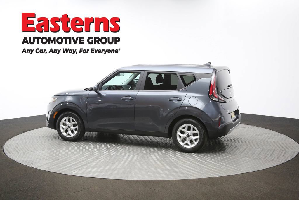 Used 2023 Kia Soul LX w/ LX Technology Package image 61
