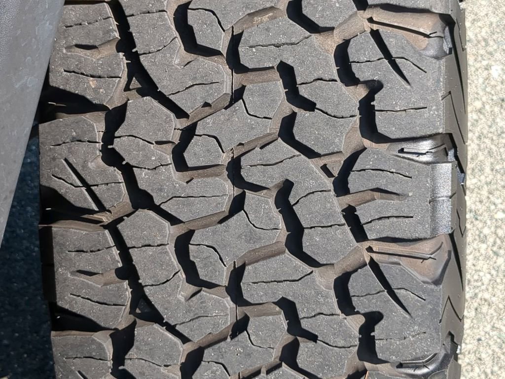 Used 2022 Jeep Wrangler Unlimited Rubicon 4xe w/ Steel Bumper Group image 11