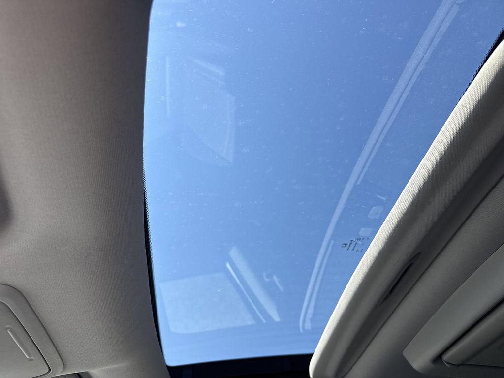 Used 2022 Honda Pilot Elite image 31