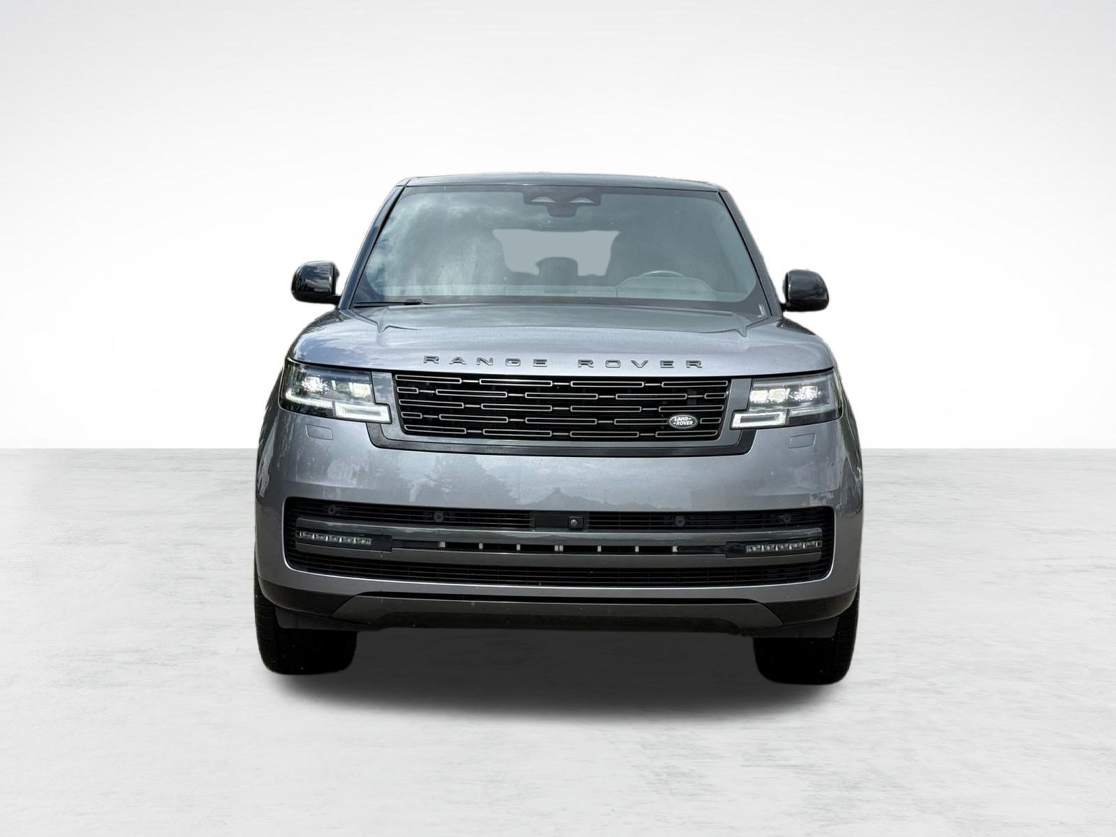 Certified 2025 Land Rover Range Rover SE image 6