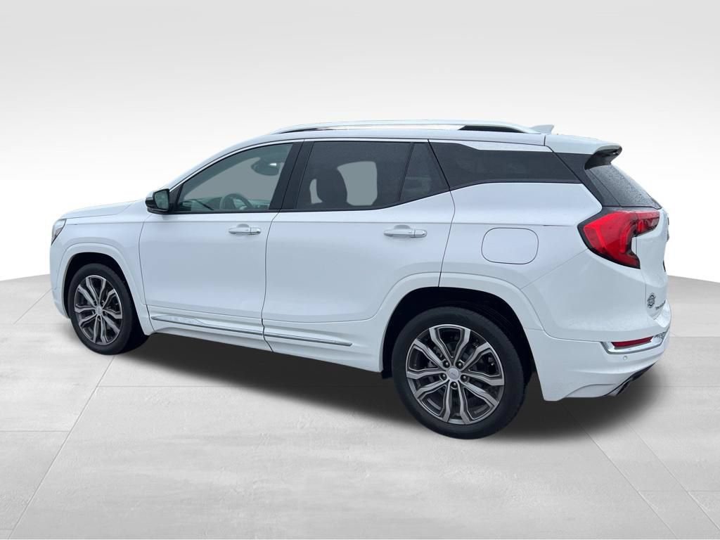 Certified 2019 GMC Terrain Denali w/ Advanced Safety Package FWD image 9