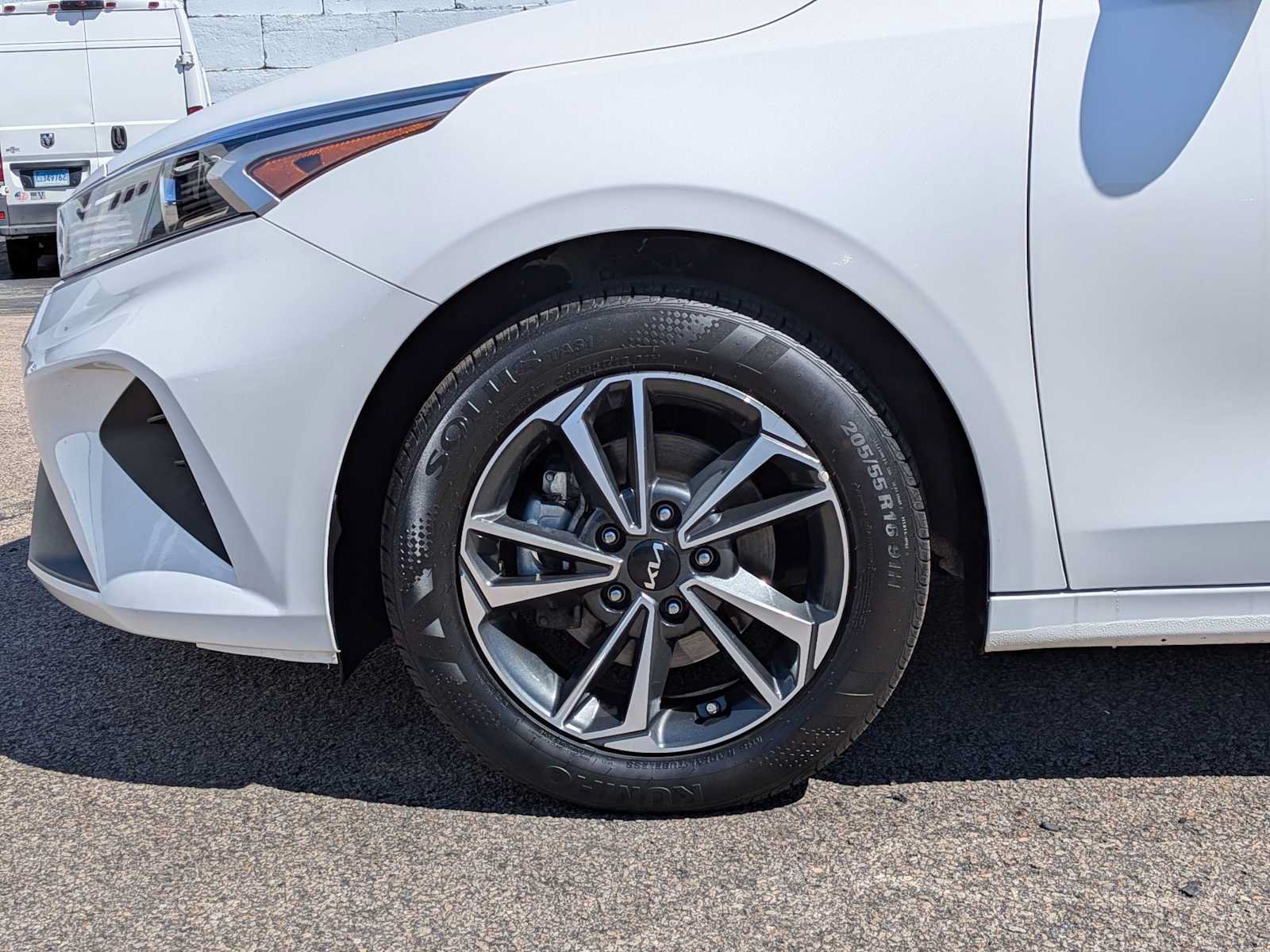 Used 2024 Kia Forte LXS FWD image 25