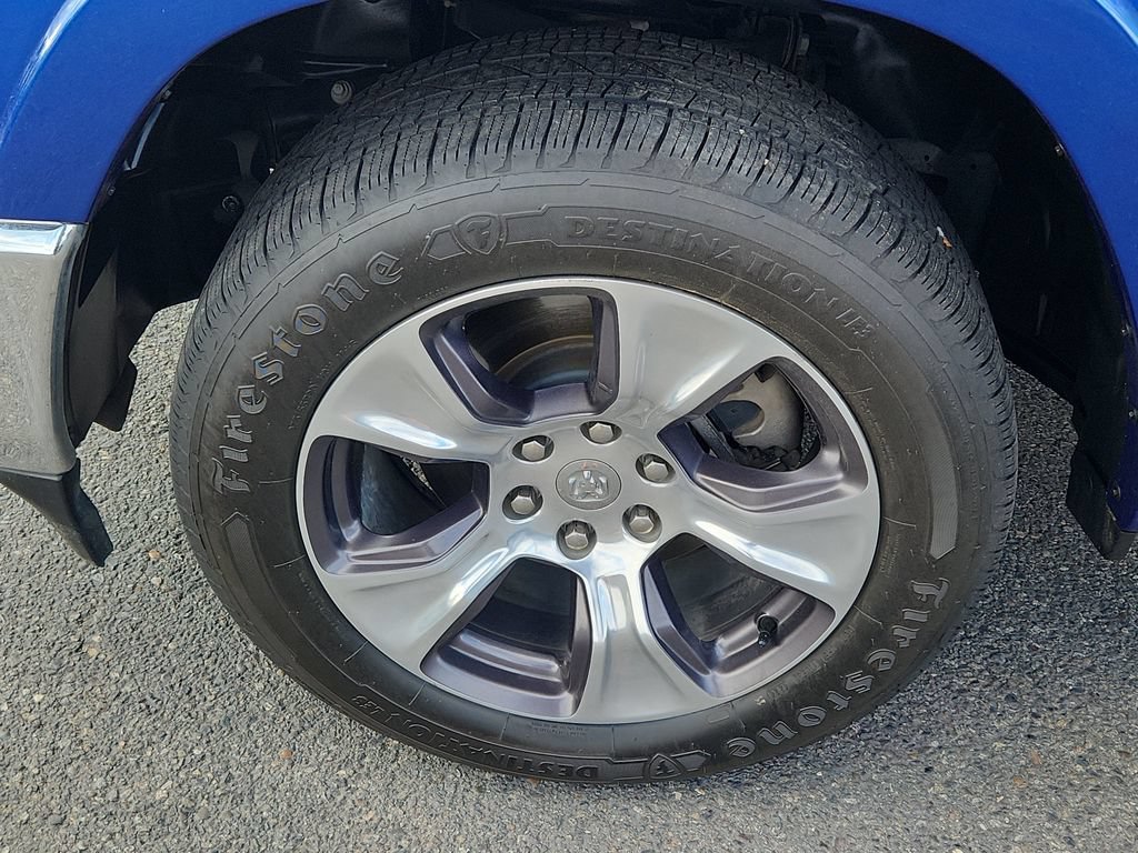 Used 2019 RAM 1500 Laramie AWD/4WD image 6