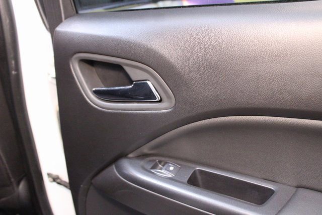 Used 2019 GMC Canyon SLE image 13