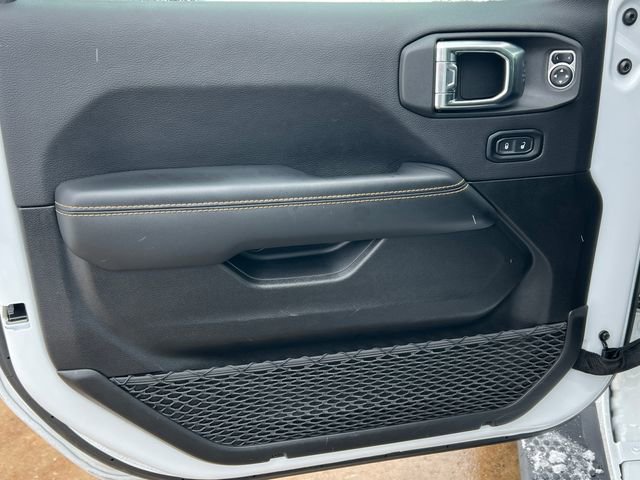 Used 2025 Jeep Wrangler Unlimited Sahara image 15