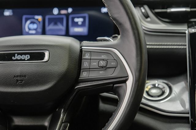 Used 2021 Jeep Grand Cherokee L Altitude image 27