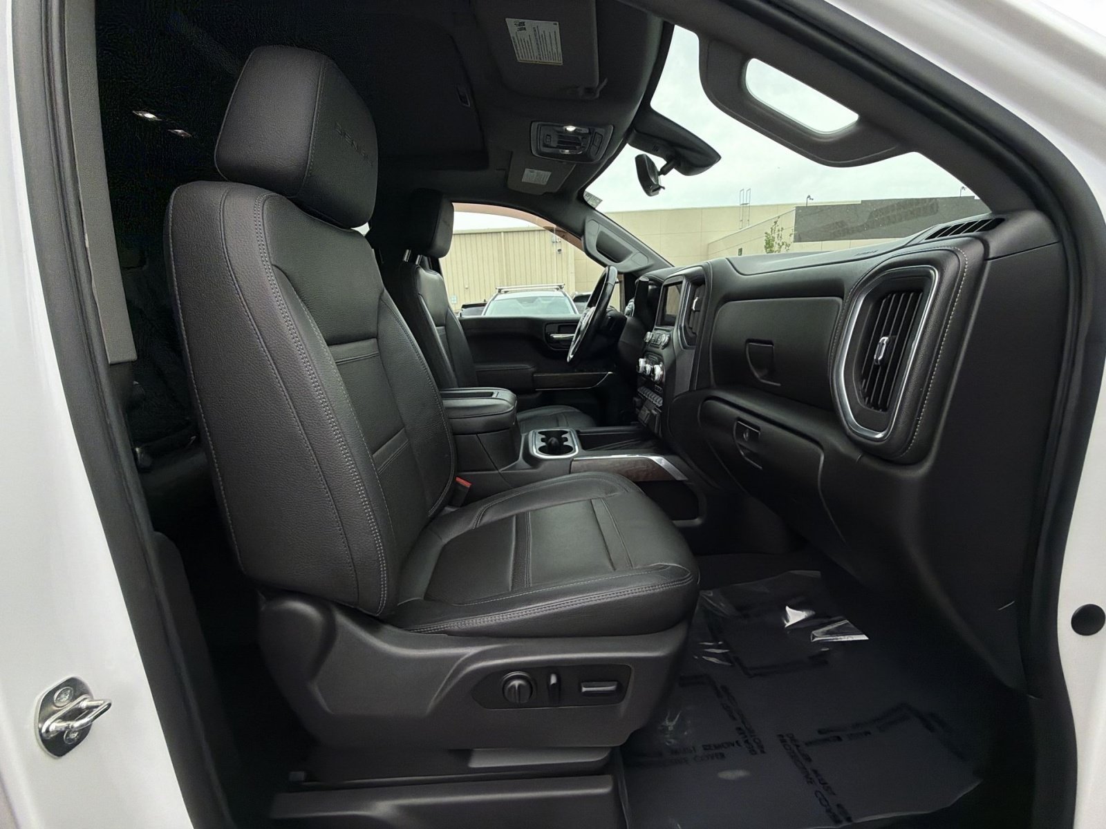 Used 2020 GMC Sierra 1500 Denali w/ Denali Ultimate Package AWD/4WD image 29