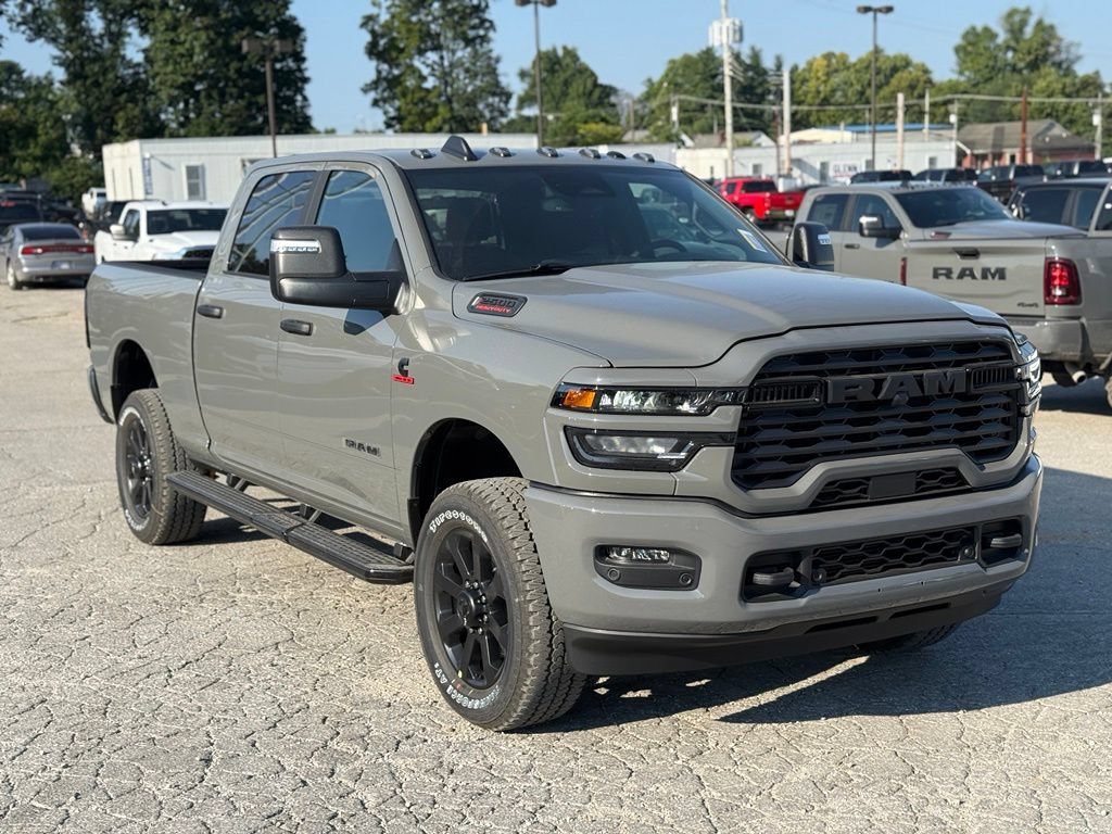 New 2027 RAM 2500 Big Horn AWD/4WD image 4