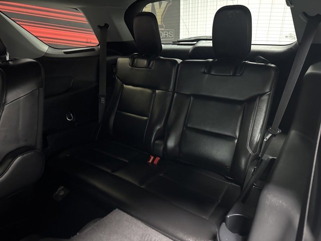 Used 2023 Ford Explorer XLT w/ Equipment Group 202A image 15
