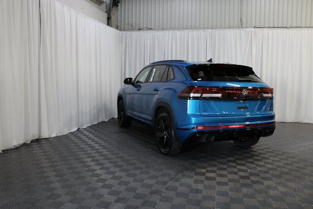New 2025 Volkswagen Atlas Cross Sport SEL R-Line image 25