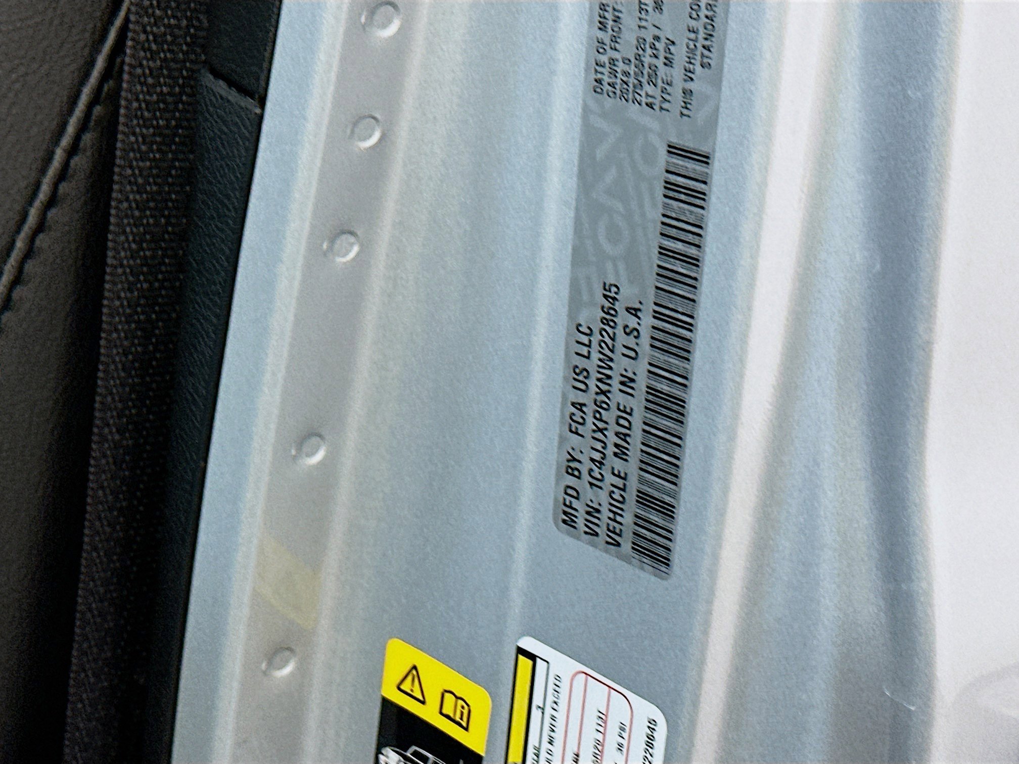 Used 2022 Jeep Wrangler Sahara image 12