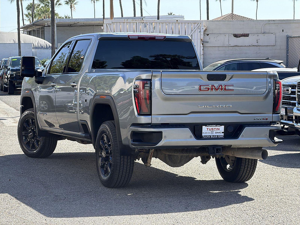 Used 2025 GMC Sierra 2500 AT4 AWD/4WD image 7