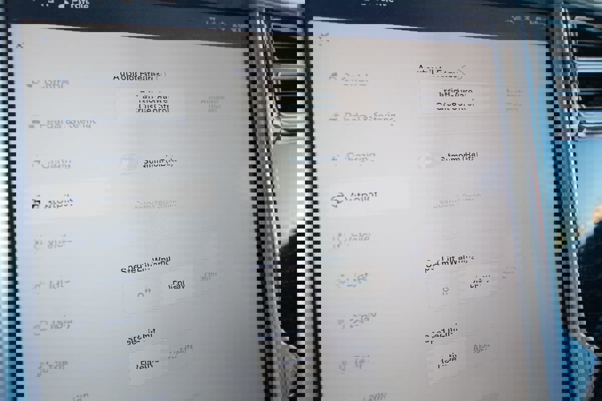 Used 2016 Tesla Model S 75 image 21