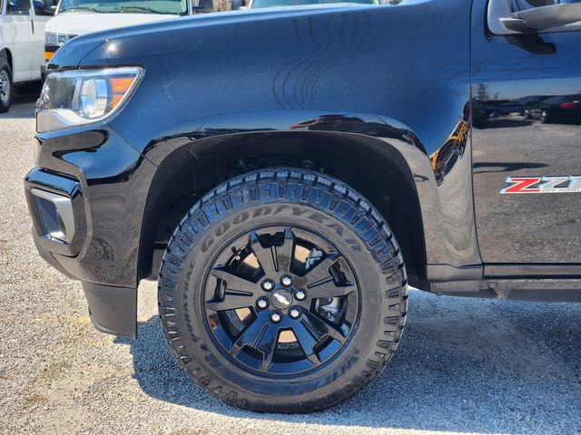 Used 2022 Chevrolet Colorado Z71 w/ Z71 Midnight Edition AWD/4WD image 8