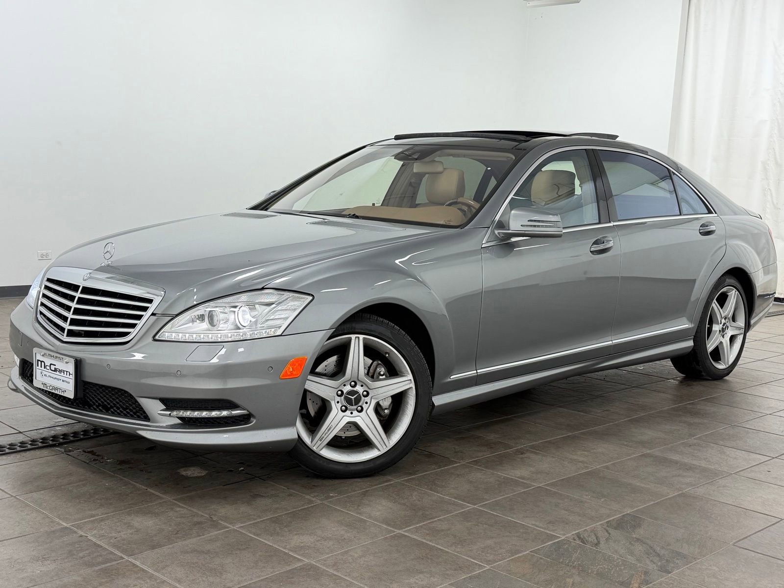 Used 2011 Mercedes-Benz S 550 4MATIC image 1