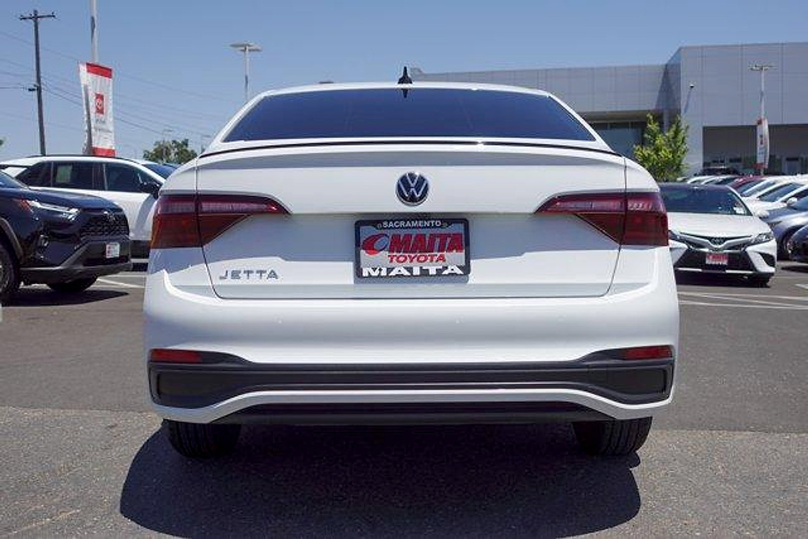 Used 2024 Volkswagen Jetta S FWD image 6