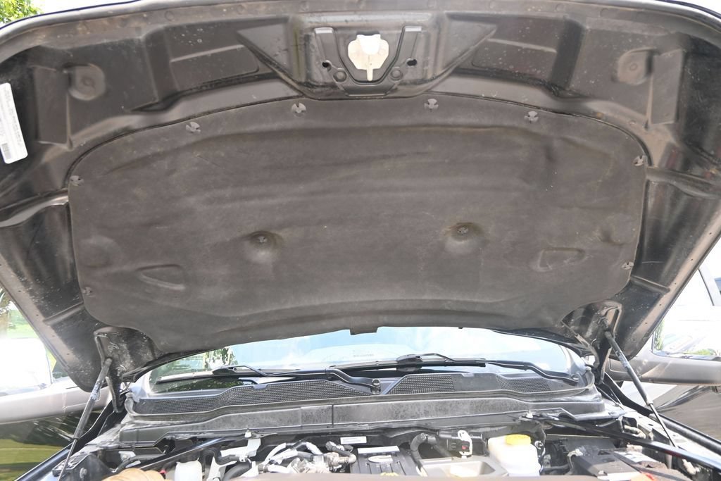 Used 2025 RAM 2500 Laramie AWD/4WD image 50