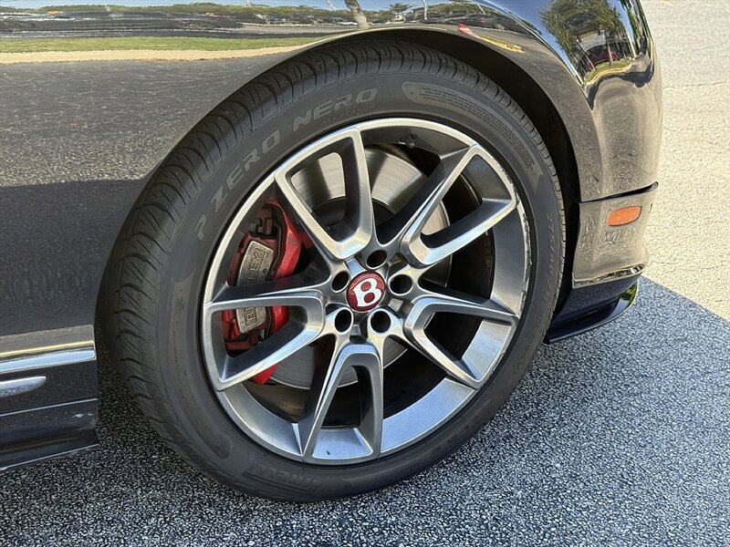 Used 2015 Bentley Continental GT V8 S AWD/4WD image 16