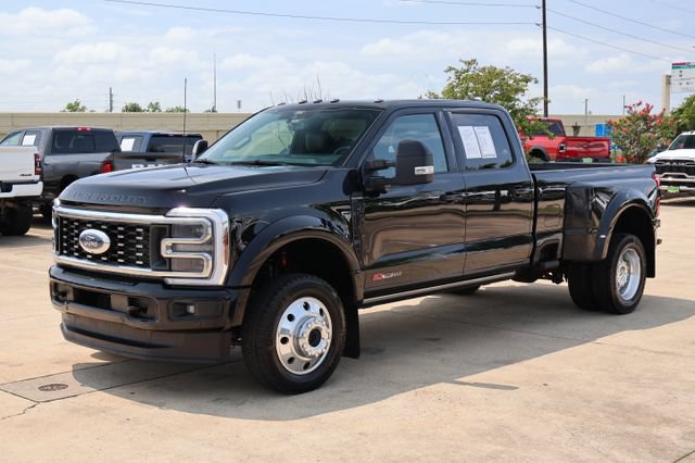 Used 2026 Ford F450 Platinum w/ Camper Package AWD/4WD image 3