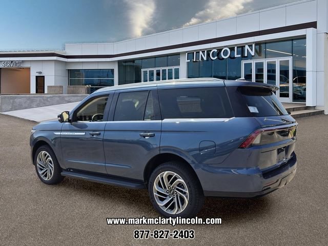 New 2027 Lincoln Navigator Premiere AWD/4WD image 3