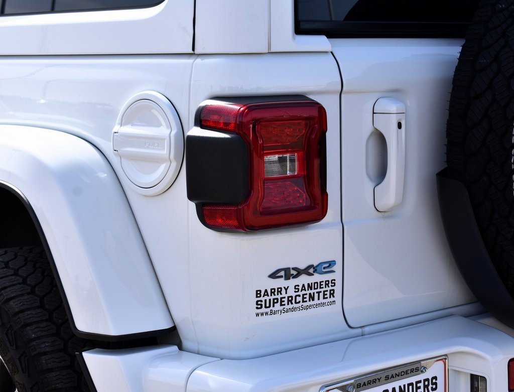 Used 2024 Jeep Wrangler High Altitude image 13