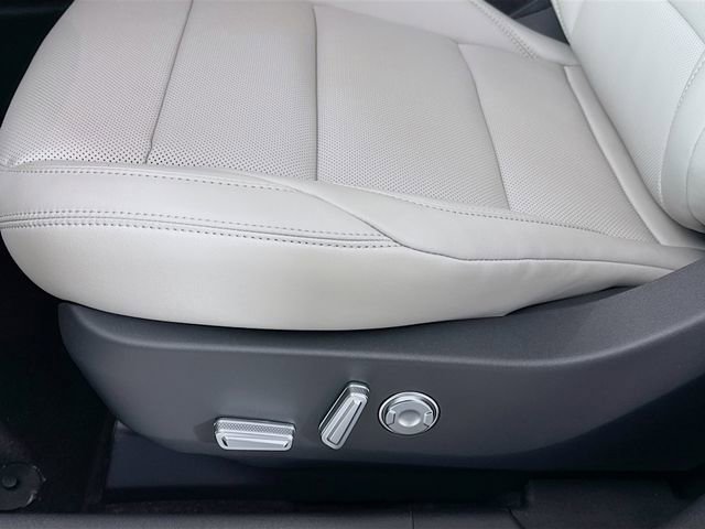 New 2026 Lincoln Nautilus Premier w/ Equipment Group 102A image 20