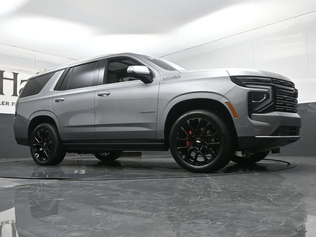 Used 2025 Chevrolet Tahoe High Country AWD/4WD image 2