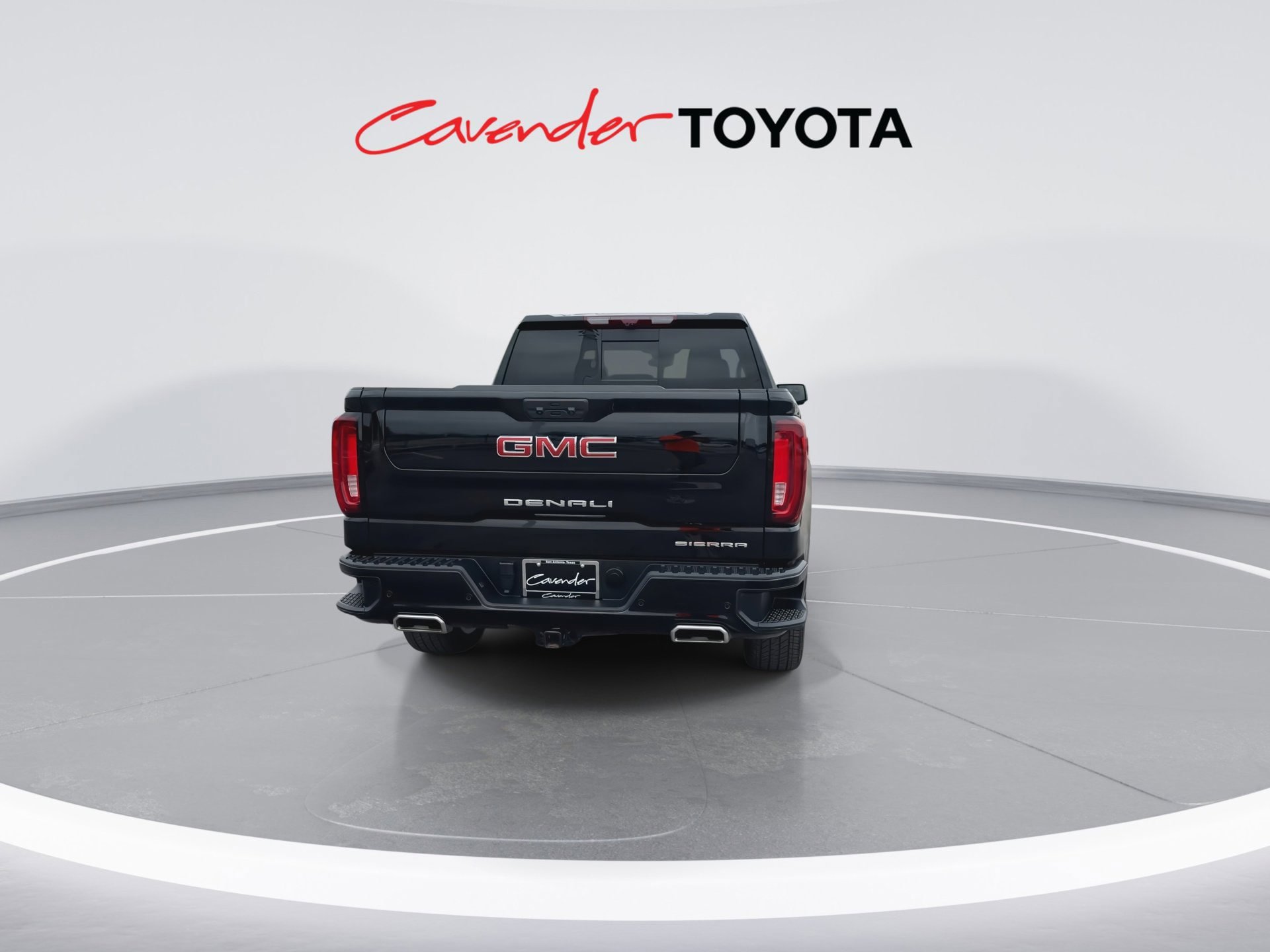Used 2023 GMC Sierra 1500 Denali w/ Denali Reserve Package AWD/4WD image 7