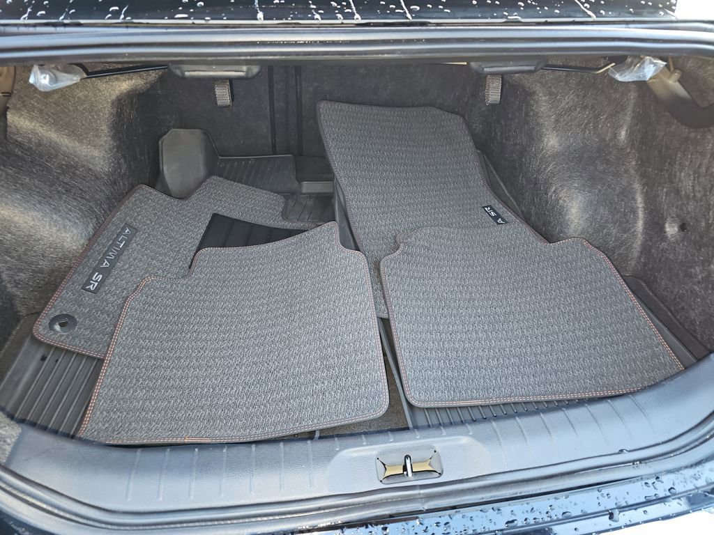 Used 2023 Nissan Altima 2.5 SR w/ SR Premium Package image 26