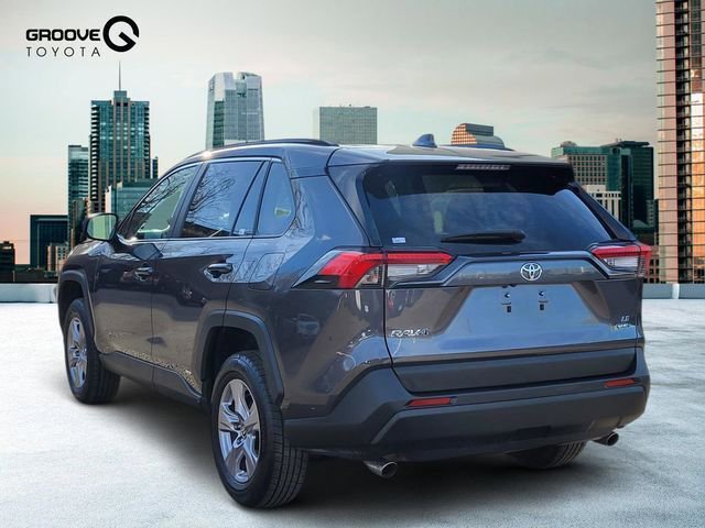 Used 2025 Toyota RAV4 LE image 3