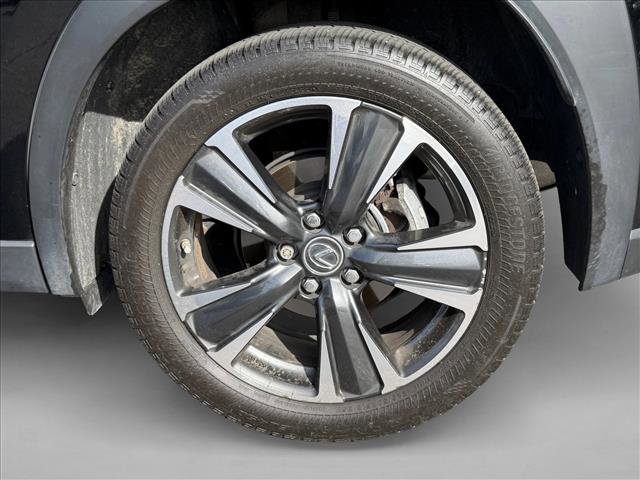 Used 2022 Lexus UX 200 w/ Accessory Package (Z2) FWD image 9