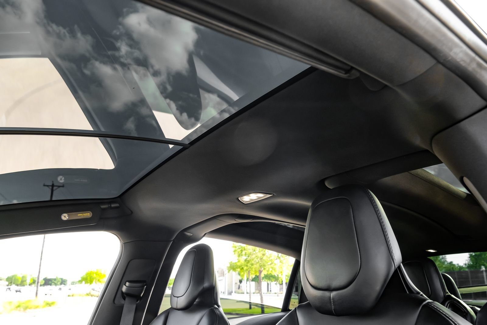 Used 2016 Tesla Model X 75D AWD/4WD image 5