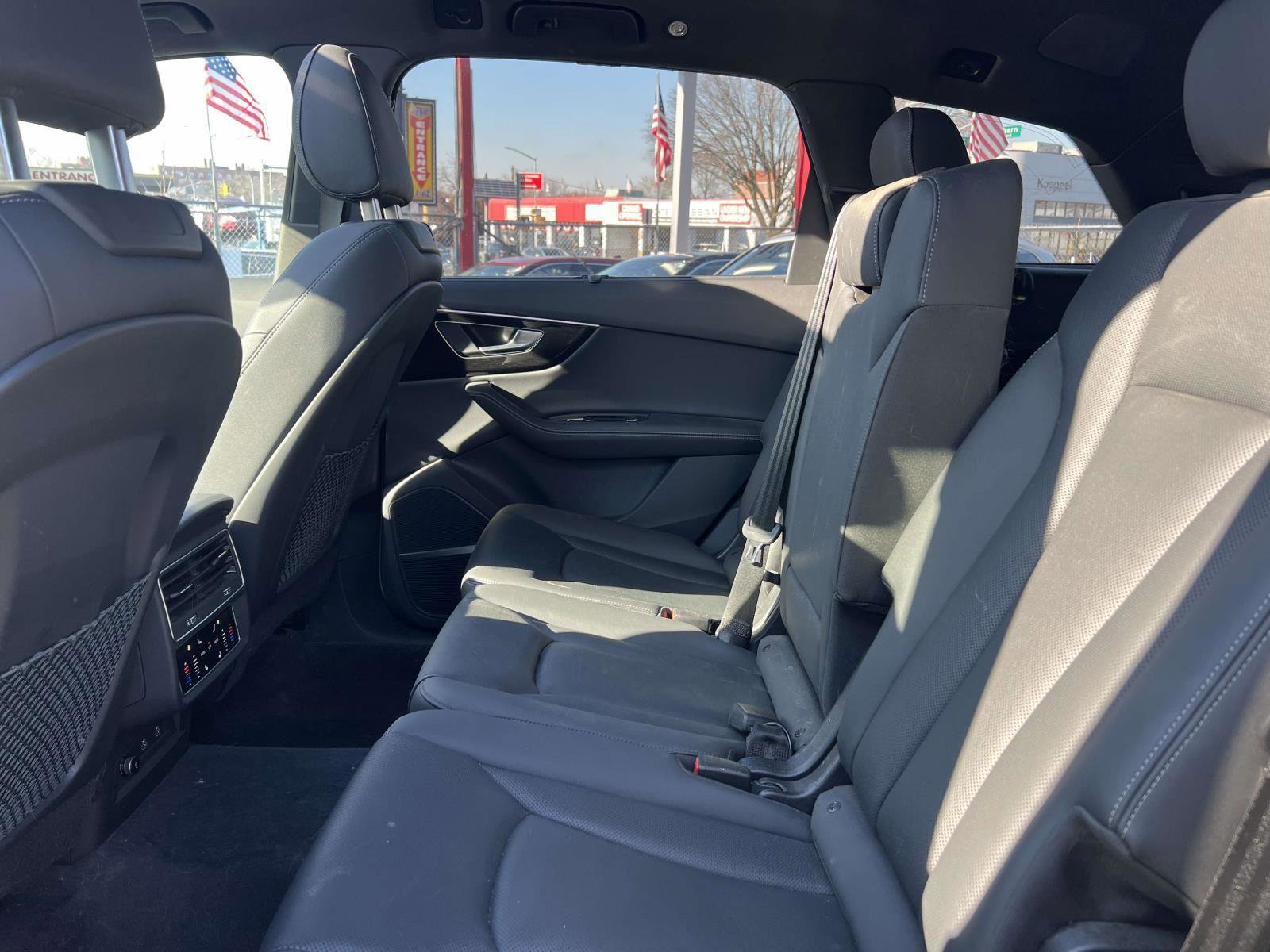 Used 2025 Audi Q7 2.0T Premium Plus image 14