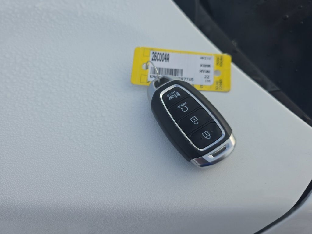 Used 2022 Hyundai Kona Limited FWD image 27