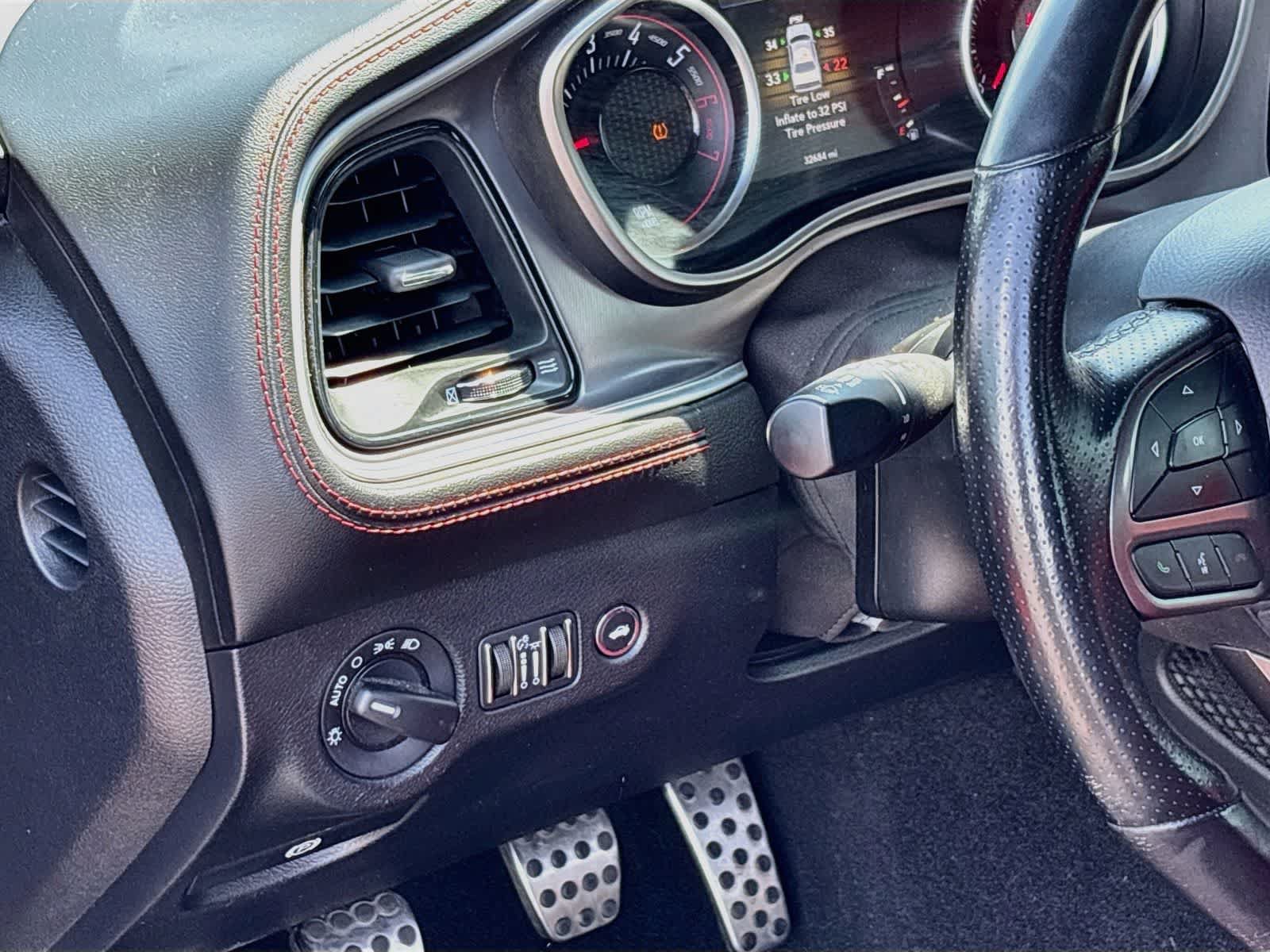 Used 2020 Dodge Challenger R/T Scat Pack RWD image 10