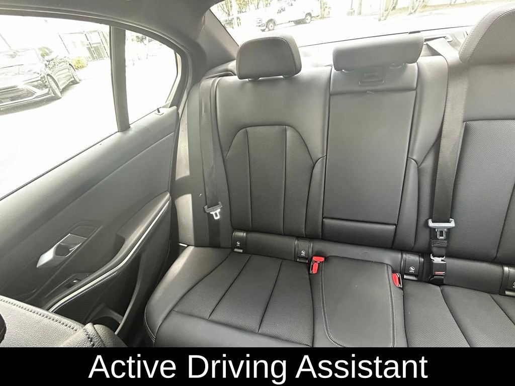 Used 2025 BMW 330i Sedan w/ Convenience Package RWD image 12