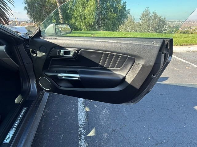 Used 2022 Ford Mustang Premium image 10